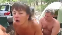Русскую жену ебут толпой в лесу на майских праздниках